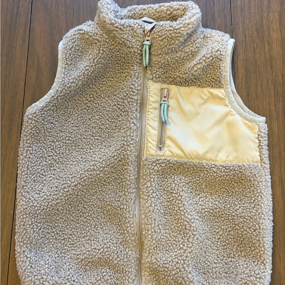 H&M Kids Sherpa Vest - Cream and White 12-18 Month
